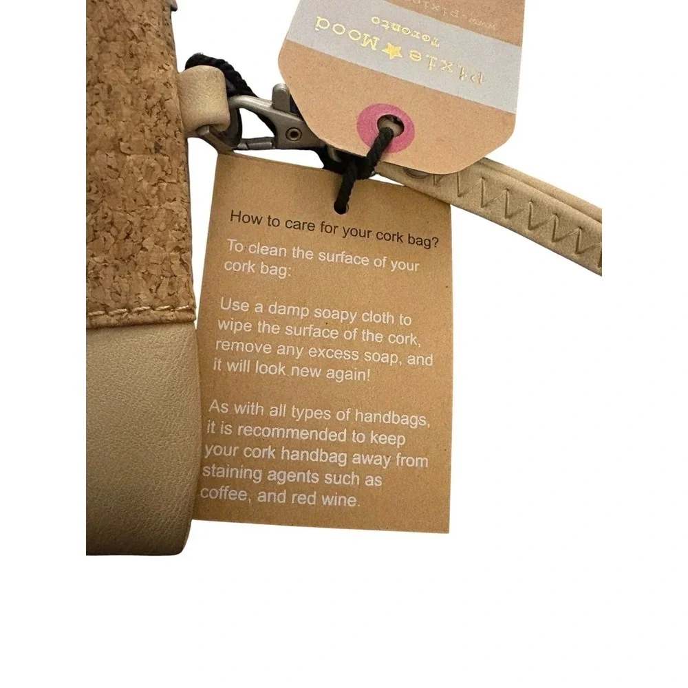 Pixie Mood Vegan Cruelty Free Key Wristlet Wallet Cork Key Holder Zip Closure